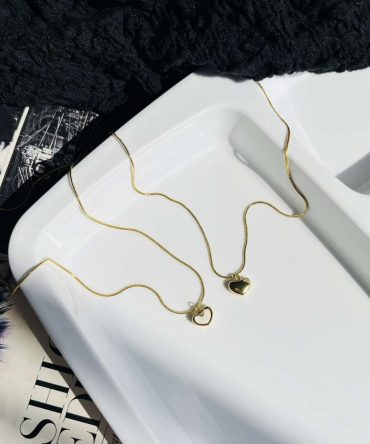 Two Way Heart Necklace~ Anti Tarnish