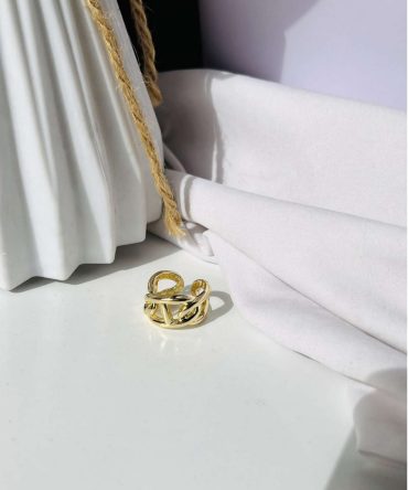 Olivia Adjustable Ring