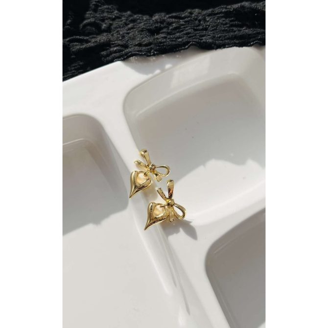 Chic Bow Heart Earrings - Image 3