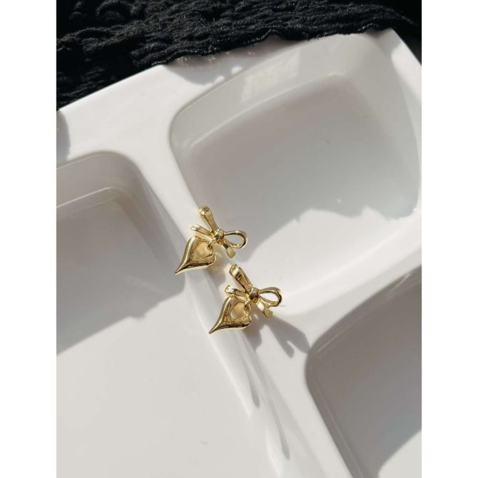 Chic Bow Heart Earrings - Image 4