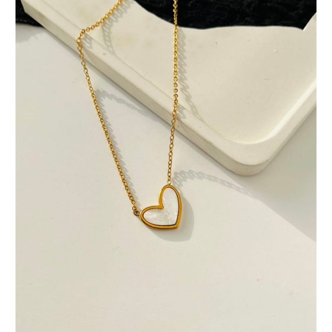 Skylar Heart Necklace~ Anti Tarnish