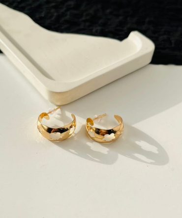 Floral Cut Earrings