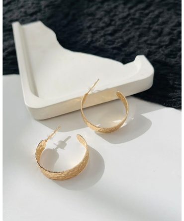 Glossy Textured Earrings