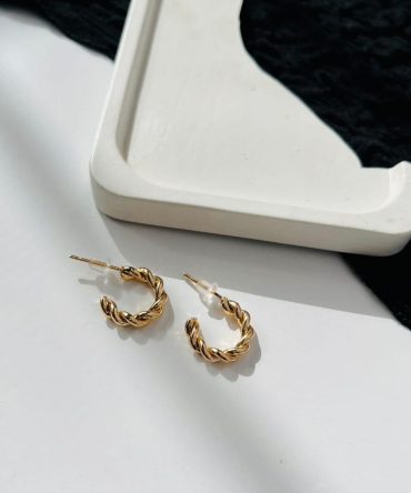 Tyler Twisted Hoops