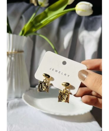 Eloise Earrings