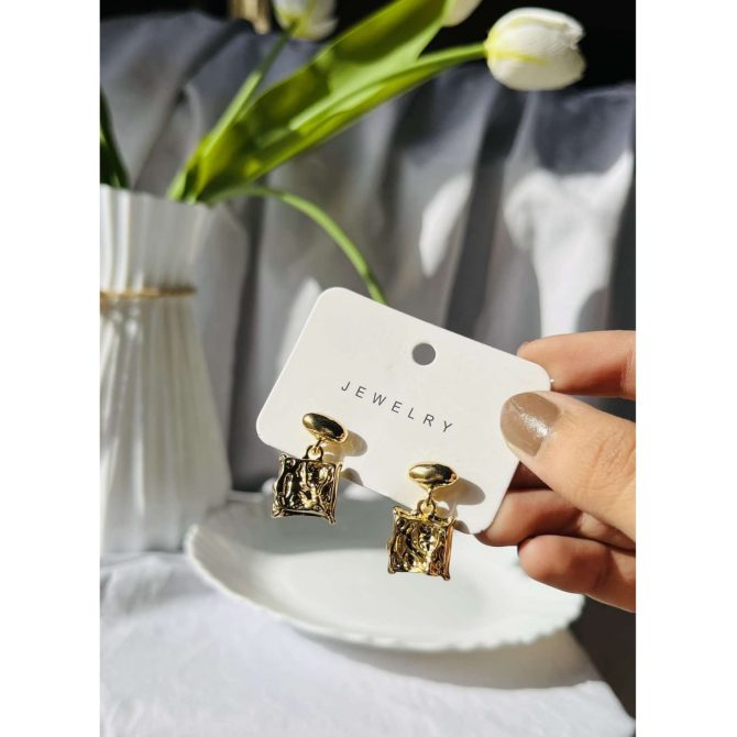 Eloise Earrings