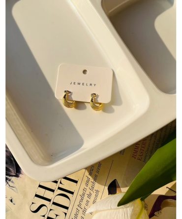 Snap Golden Hoops