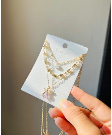 Divine Diamonds Bow Necklace
