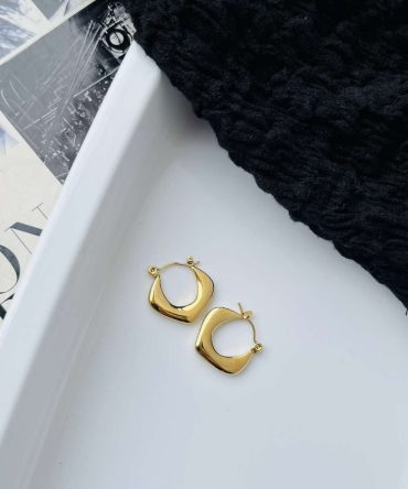 Clara Earrings~ Anti Tarnish