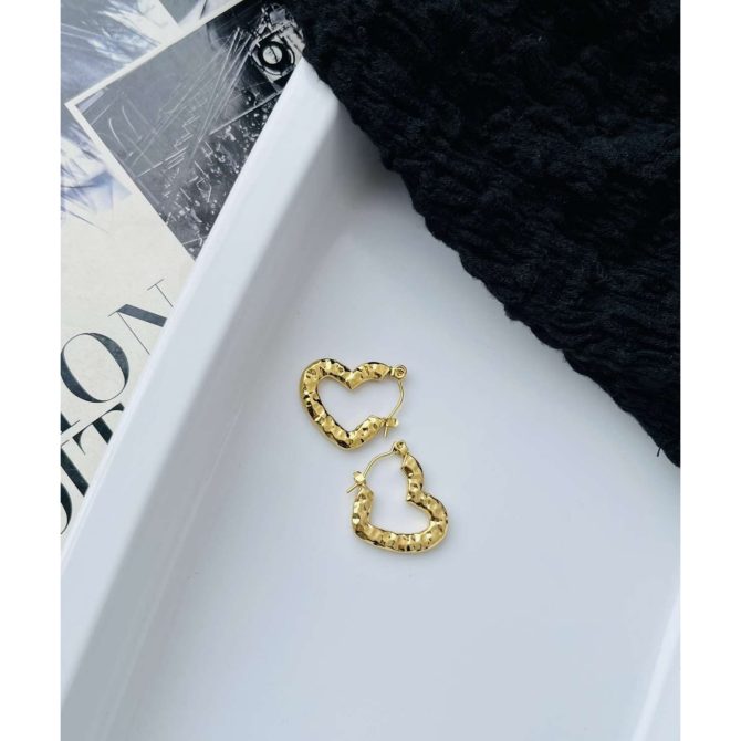 Hailey Heart Earrings~ Anti Tarnish
