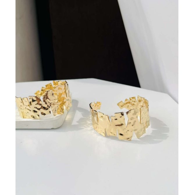Wavy Textured Bangle