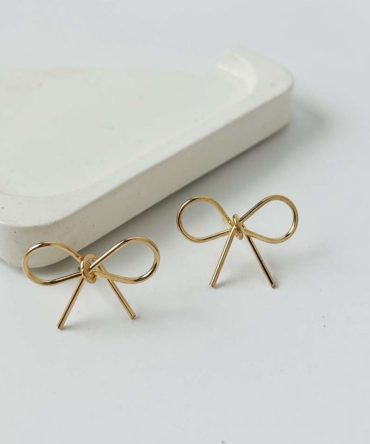 Sleek Bow Earrings