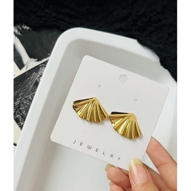Shell Earrings~ Anti Tarnish
