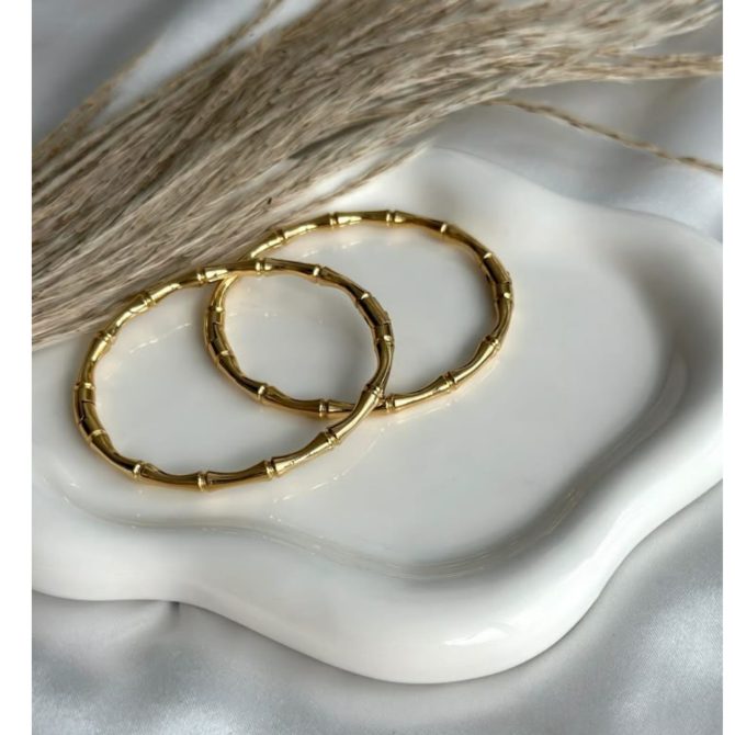 Chic Sleek Bracelet~ Anti Tarnish