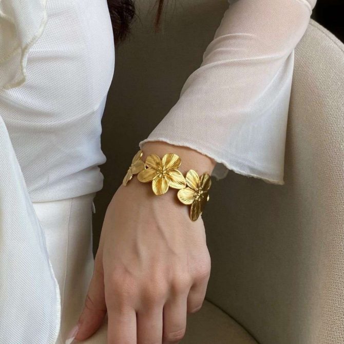 Golden Lily Bangle