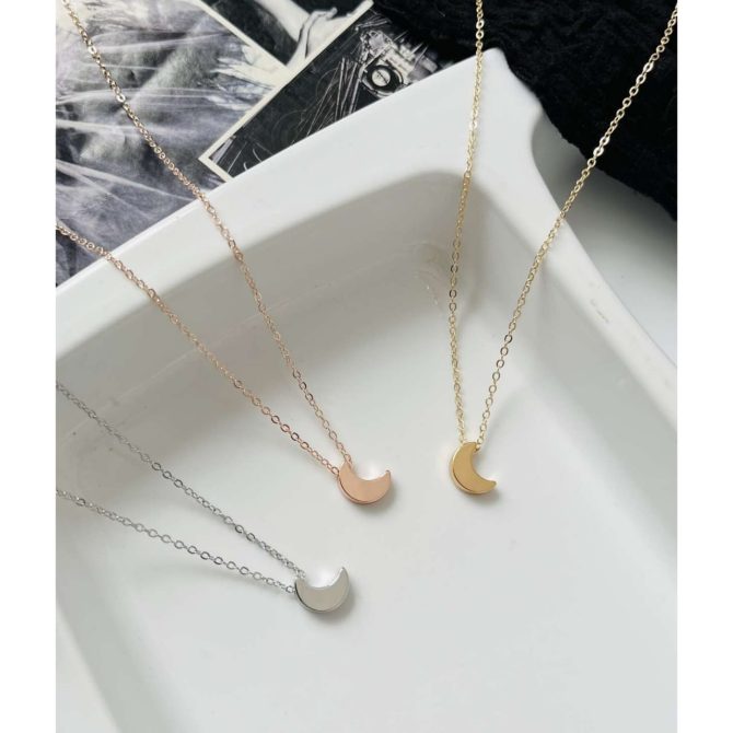 Minimalist Moon Necklace
