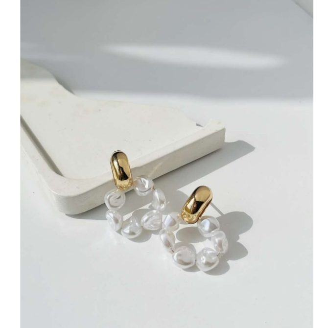 Thick Pearl Earrings