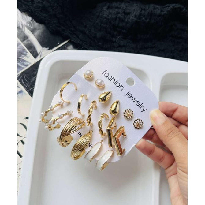 Pearl Floral Combo (₹20 Per Pair)