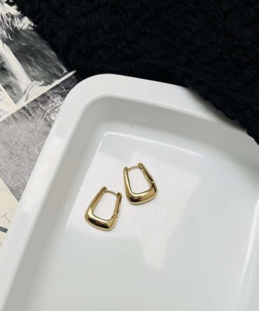 Bella Hoops~ Anti Tarnish