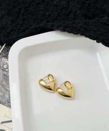Heart Hoops~ Anti Tarnish