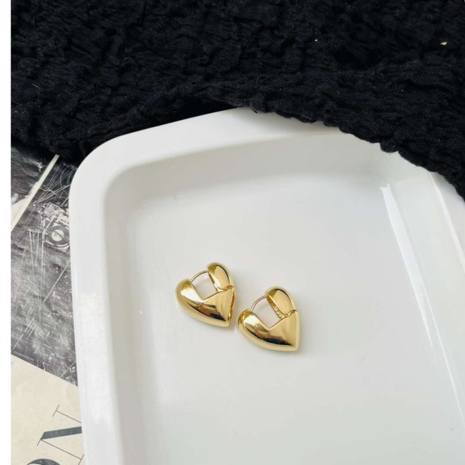 Heart Hoops~ Anti Tarnish