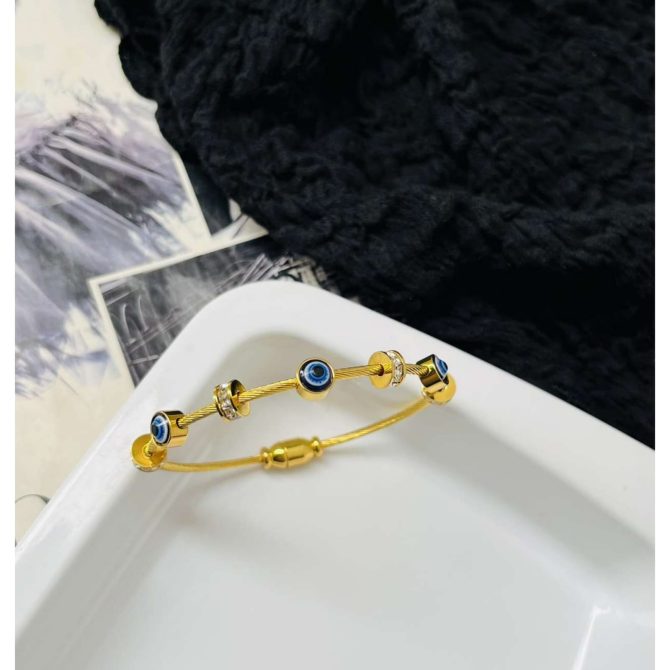 Evil Eye Bracelet~ Anti Tarnish (Thin Wrist)