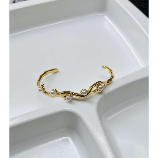 Twisted Pearls Bracelet~ Anti Tarnish