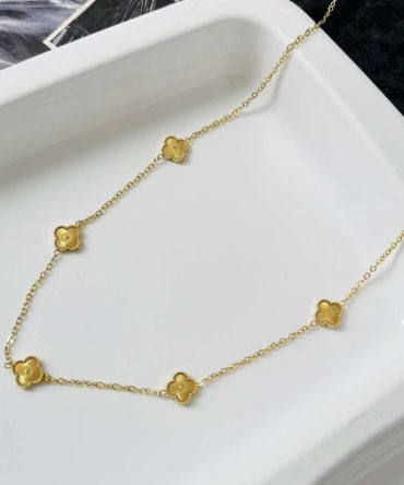 Multi Clover Necklace~ Anti Tarnish