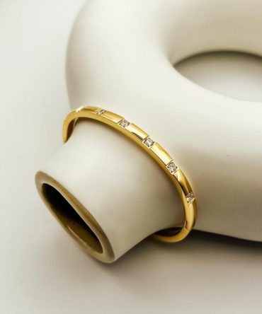 Multi Diamonds Bracelet~ Anti Tarnish