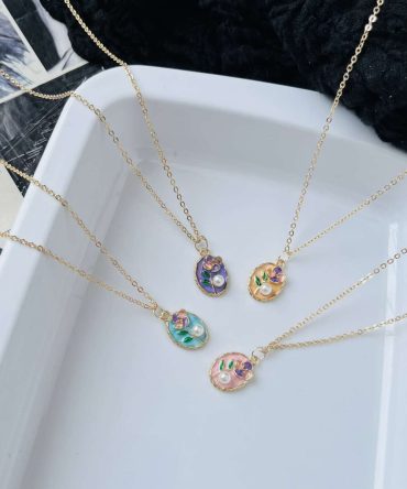 Pastel Pearl Rose Necklace