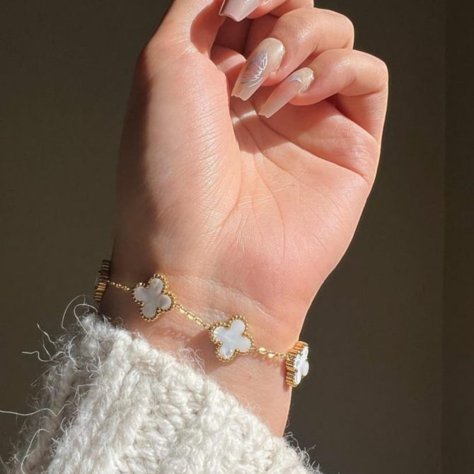 White Clover Bracelet~ Anti Tarnish