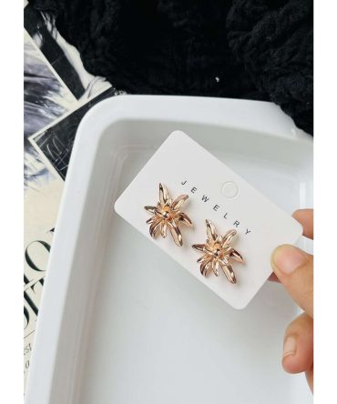 Daffodil Earrings