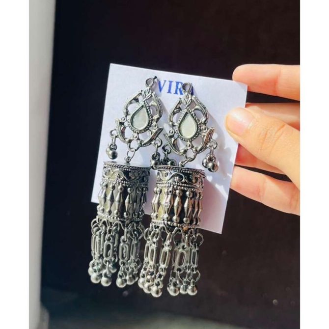 Jiya Jhumkas