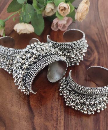 Oxidised Ghungroo Bangle