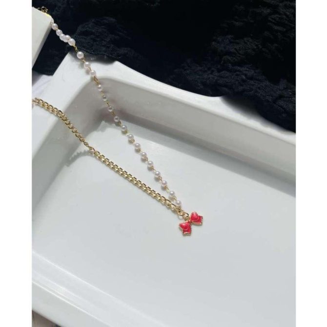 Bow Pearl Necklace