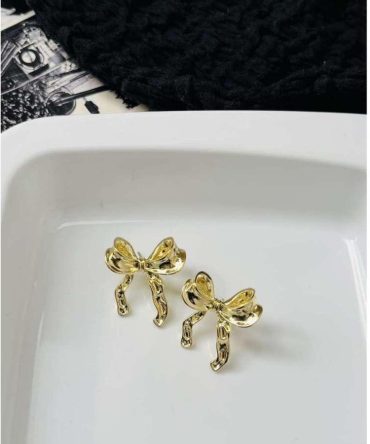 Basil Bow Earrings