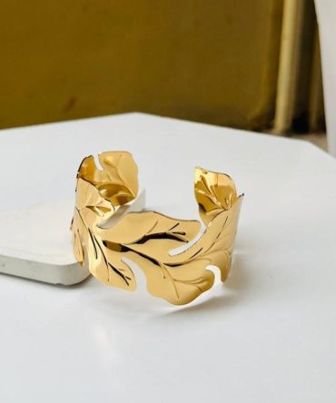 Leafy Cuff Bracelet