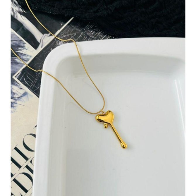 Melting Heart Necklace~ Anti Tarnish