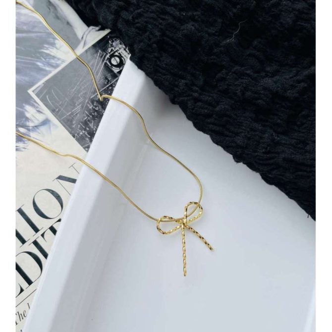 Twisted Bow Necklace~ Anti Tarnish