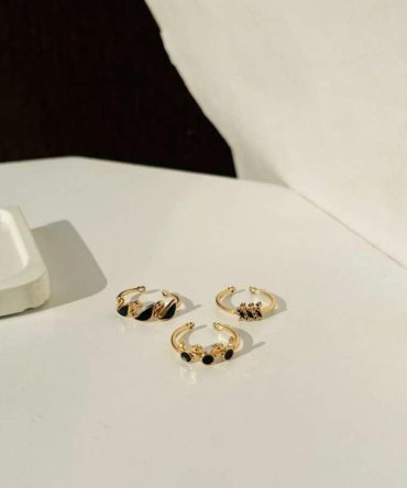 Black Charms Ring~ Adjustable