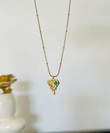 Crystal Melting Heart Necklace~ Anti Tarnish