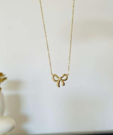 Cute Bow Necklace~ Anti Tarnish