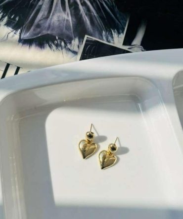 Glossy Heart Earrings