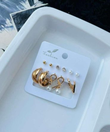 Golden Pearl Earrings Combo (₹15 Per Pair)