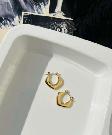 Charlotte Hoops~ Anti Tarnish