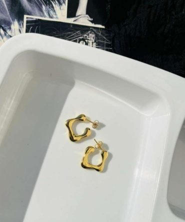 Briselles Hoops~ Anti Tarnish