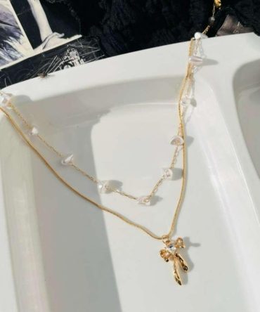 Pinterest Bow Necklace