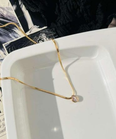 Drop Diamond Snake Chain Necklace