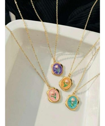 Pastel Tulip Necklace