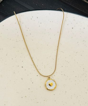 Circle Heart Necklace~ Anti Tarnish